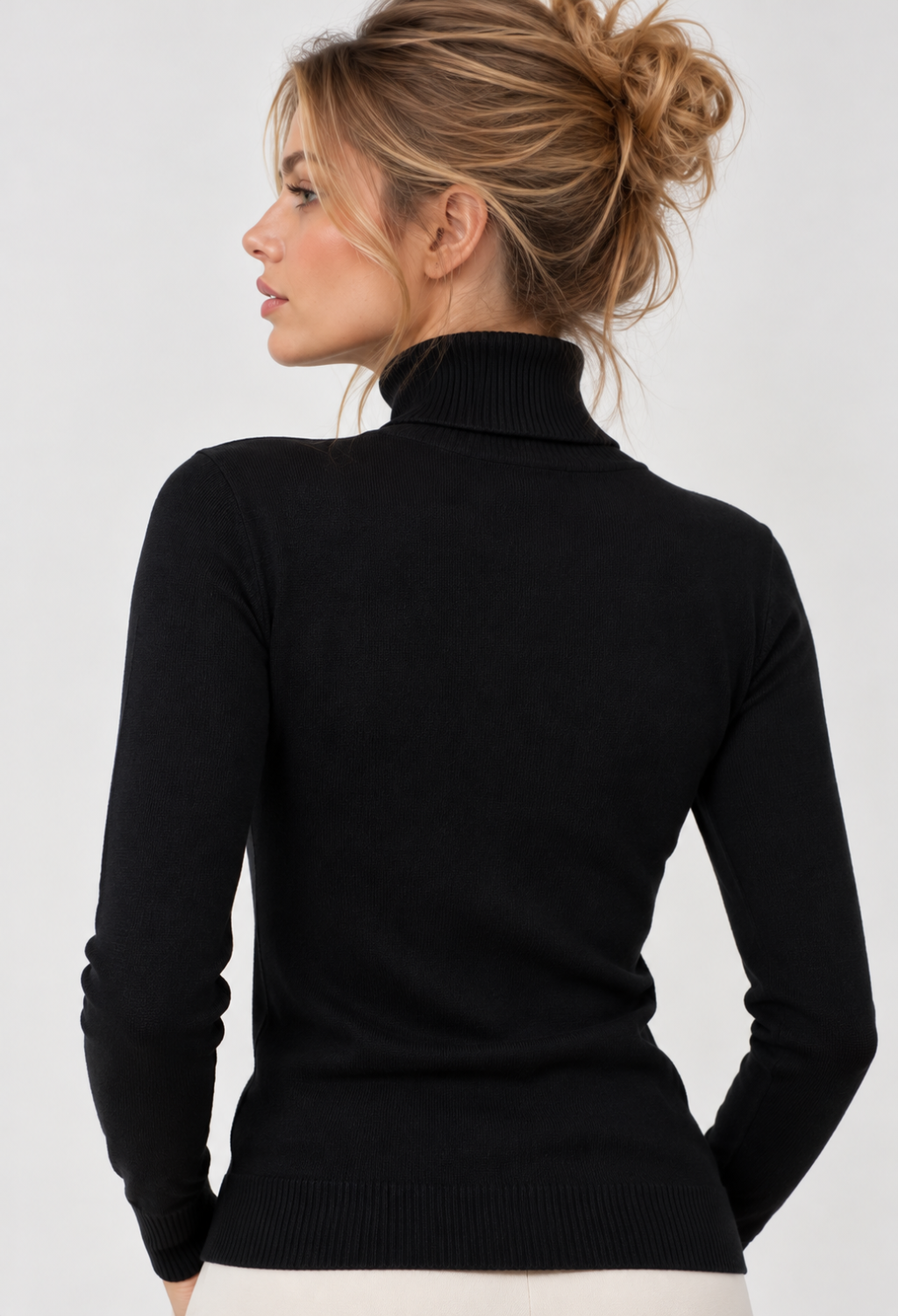 KAYO | SLIM-FIT TURTLENECK KNIT SWEATER