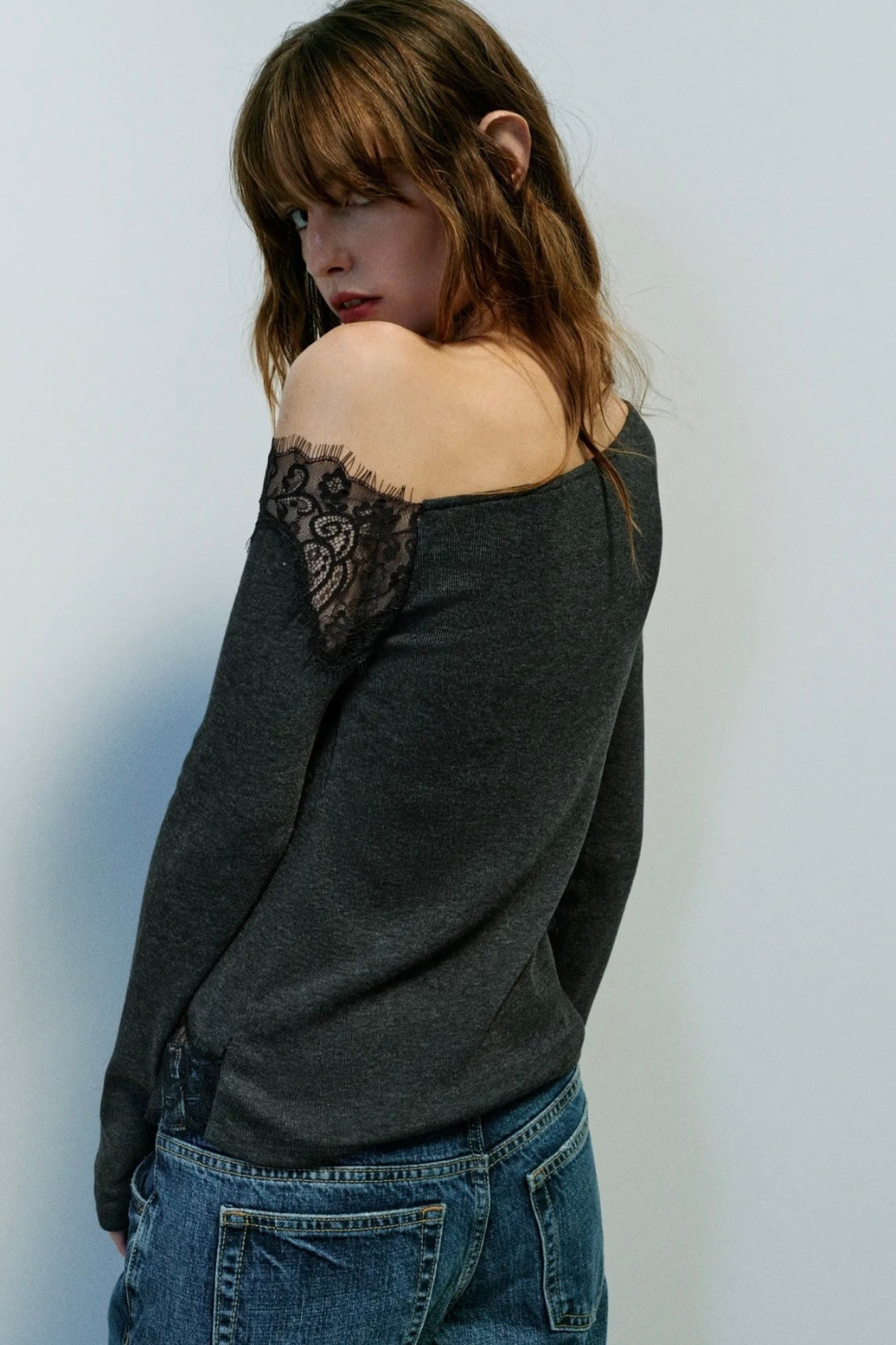 KAYO | LONG SLEEVE ASYMMETRIC LACE TOP