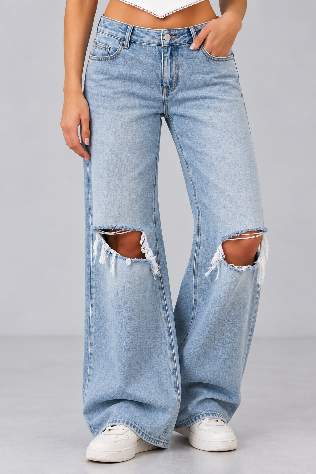 KAYO | DESTROYED-JEANS MIT WEITEM BEIN