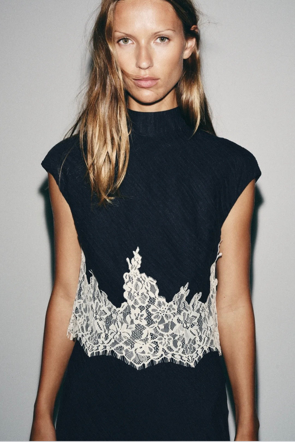 KAYO | T-SHIRT CROP LACE