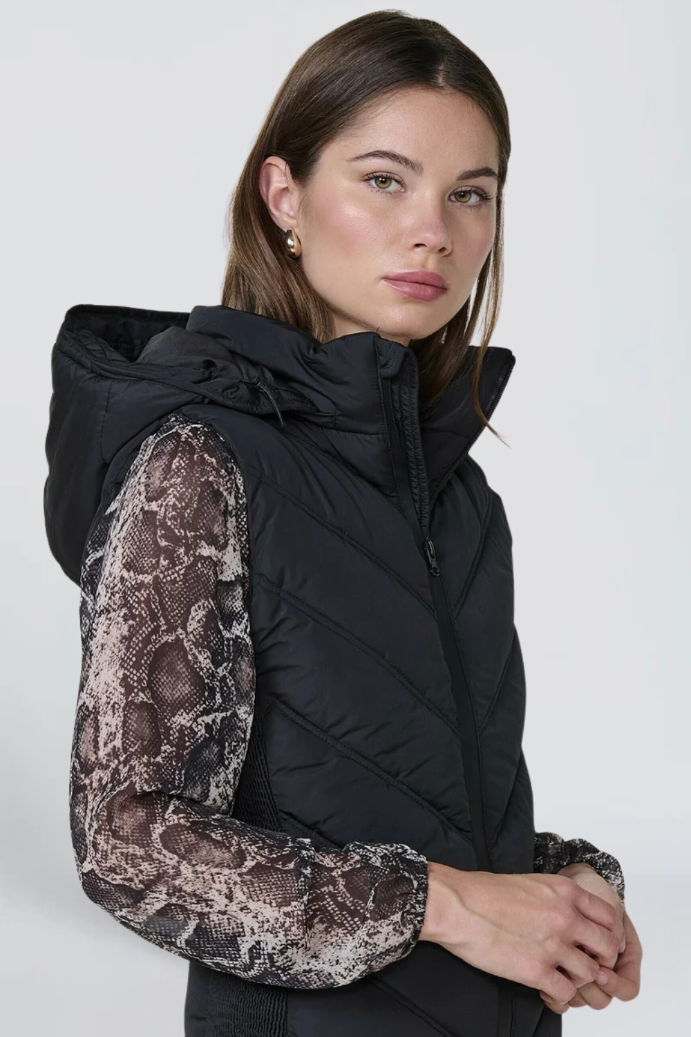 KAYO | HOODED PUFFER VEST