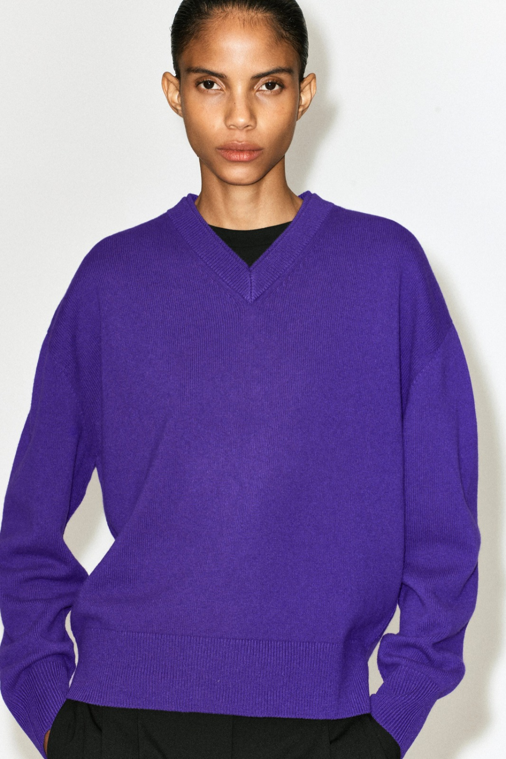 KAYO | FINE KNIT LAYERED V-NECK