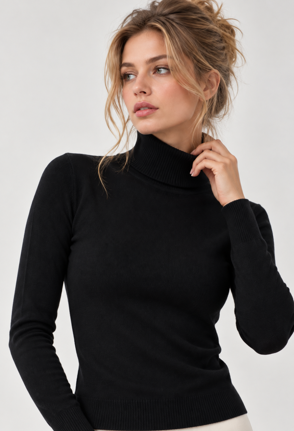 KAYO | SLIM-FIT TURTLENECK KNIT SWEATER