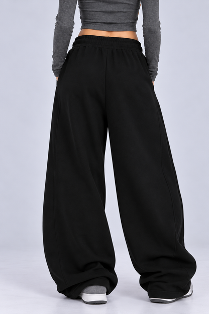 KAYO | RELAXED WIDE-LEG SWEATPANTS