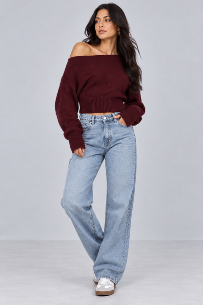 KAYO | BORDEAUXROTER SCHULTERFREIER CROP-PULLOVER